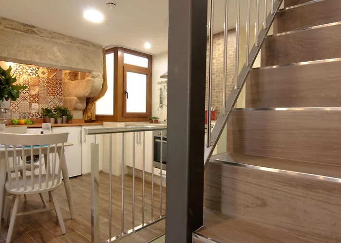 Casa Do Medio * سانتياغو دي كومبوستيلا